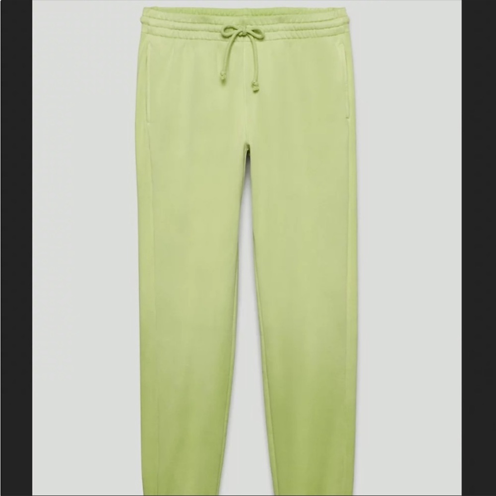 Aritzia TNA Perfect Cozy Fleece Sweatpants